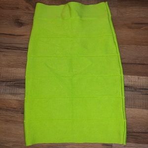 BEBE bandage mini skirt SIZE p/s